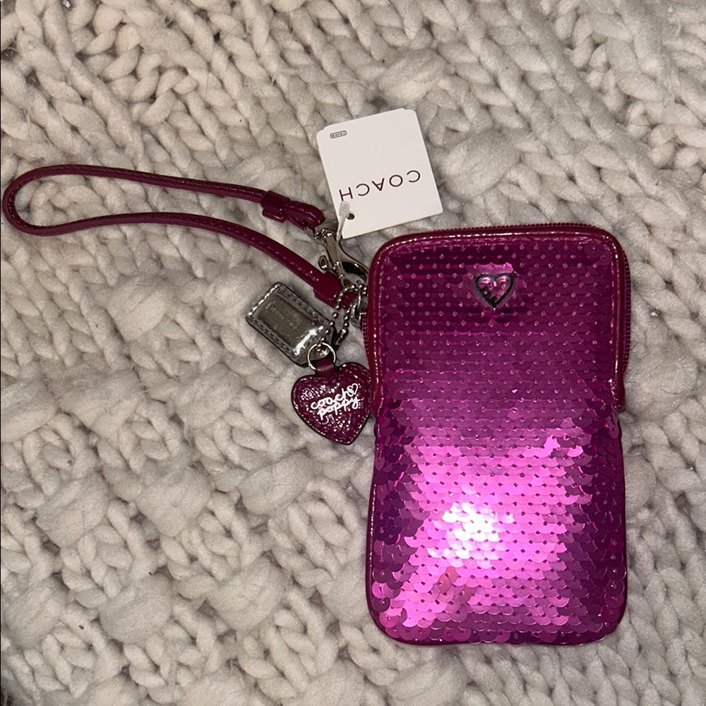 Coach Poppy Pink Sequins Wristlet Case Limited Edition Brand New!